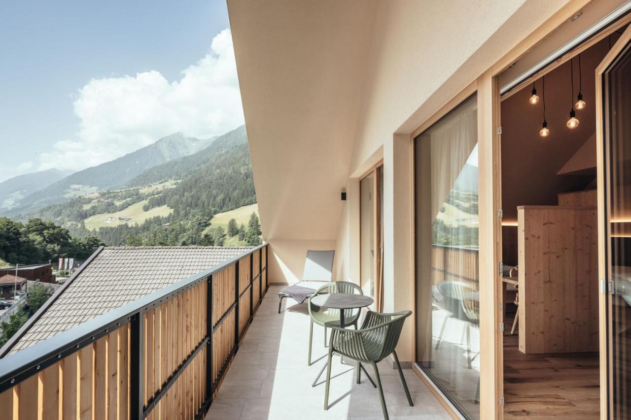 Tirolerhof Hotel Sankt Leonhard in Passeier Buitenkant foto